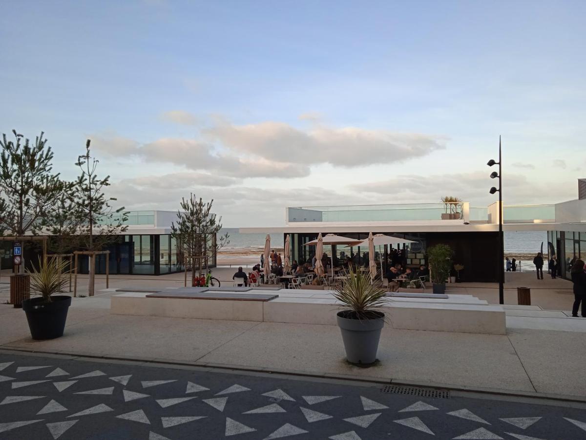 Albireo, Appt Cosy En Front De Mer Luc-sur-Mer Buitenkant foto